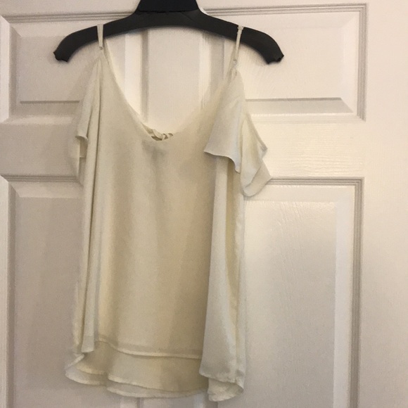 Lined 100 % polyester cold-shoulder blouse w adjustable straps. - Picture 3 of 8